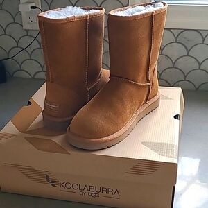 Koolaburra by Ugg - Brand New & Never Worn!